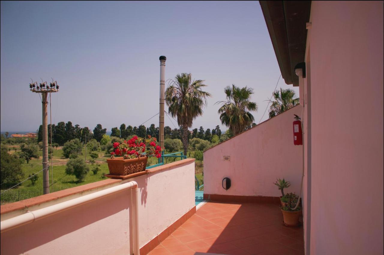 La Trinacria Bed & Breakfast Giardini Naxos Dış mekan fotoğraf